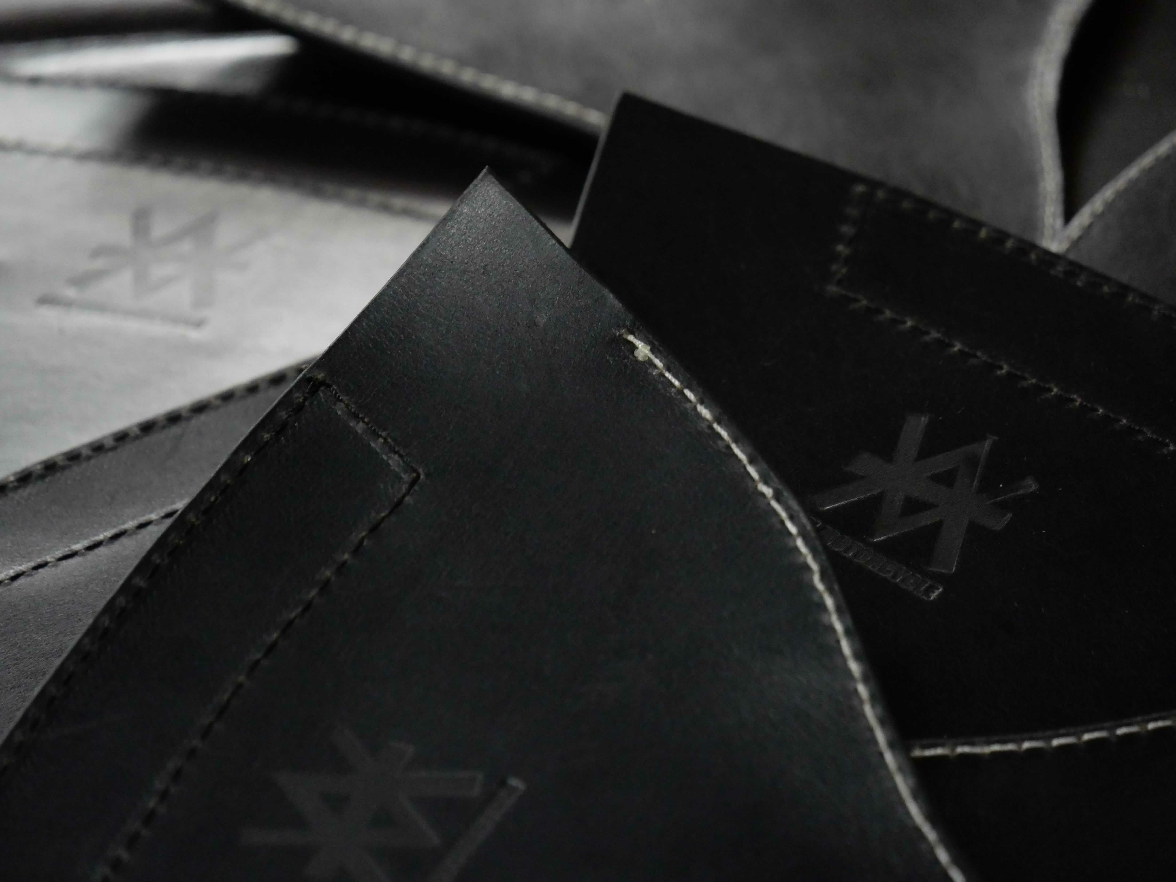 TT&CO.ヘルメット専用】any motorcycleスタッズイヤーパッド フラワー