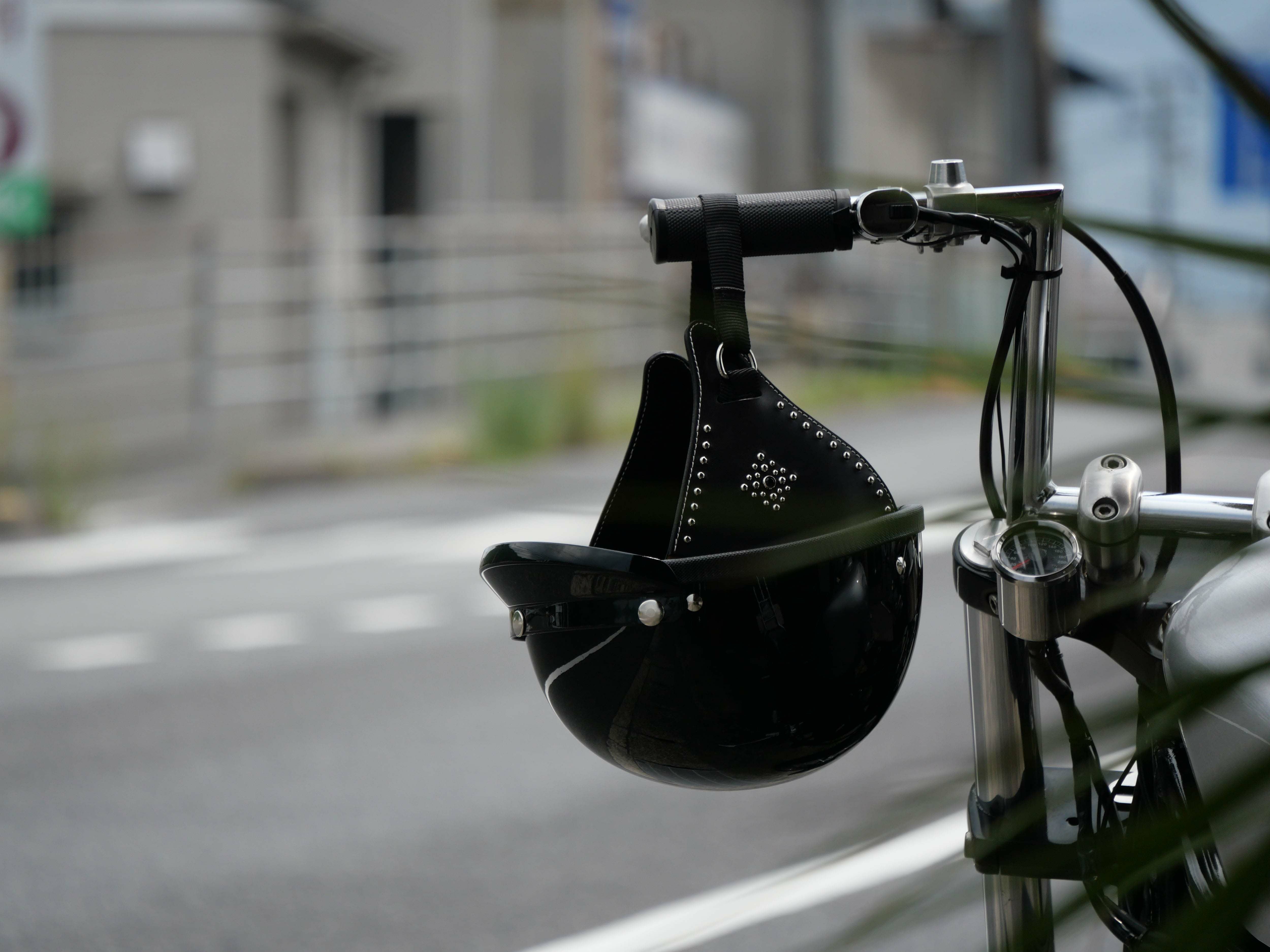 TT&CO.ヘルメット専用】any motorcycleスタッズイヤーパッド ダイヤ
